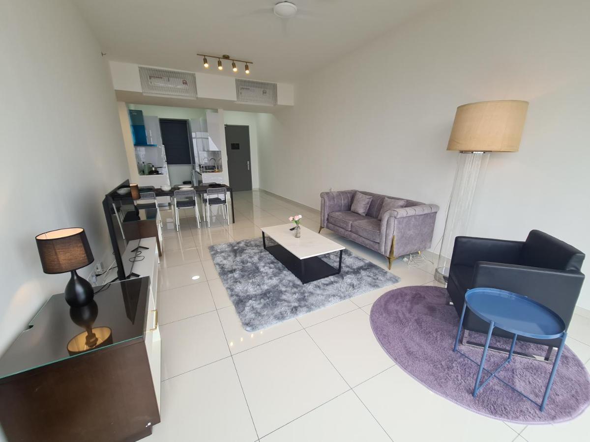 Beacon Executive Premium Suite George Town  Kültér fotó