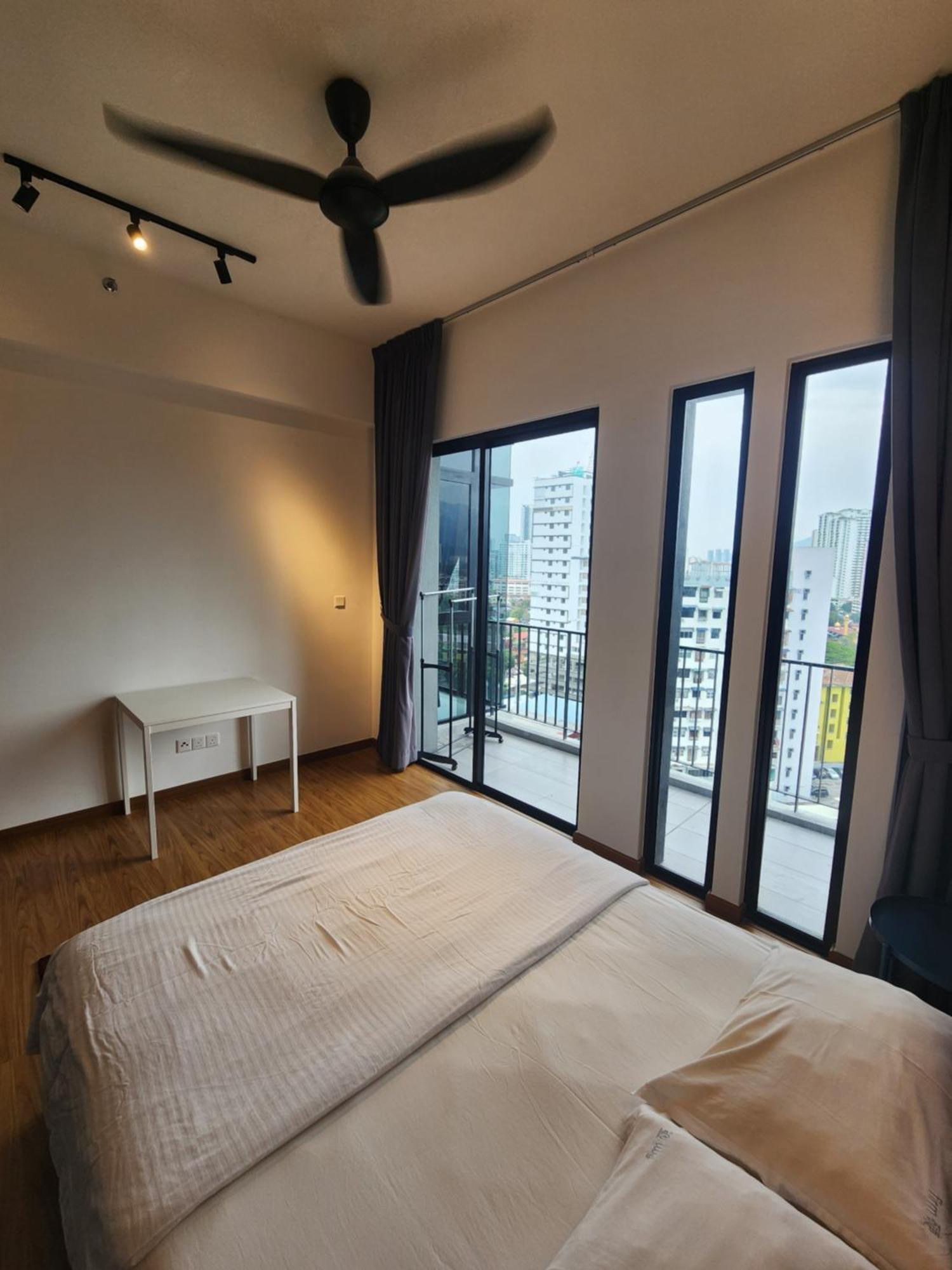 Beacon Executive Premium Suite George Town  Kültér fotó